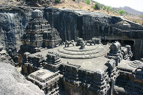 6 Mysteries of Kailasa Temple That Defy Logic